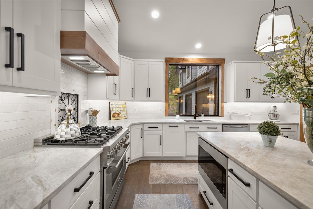 108 Spoklie Drive, Lakeside, MT 59922 photo 16