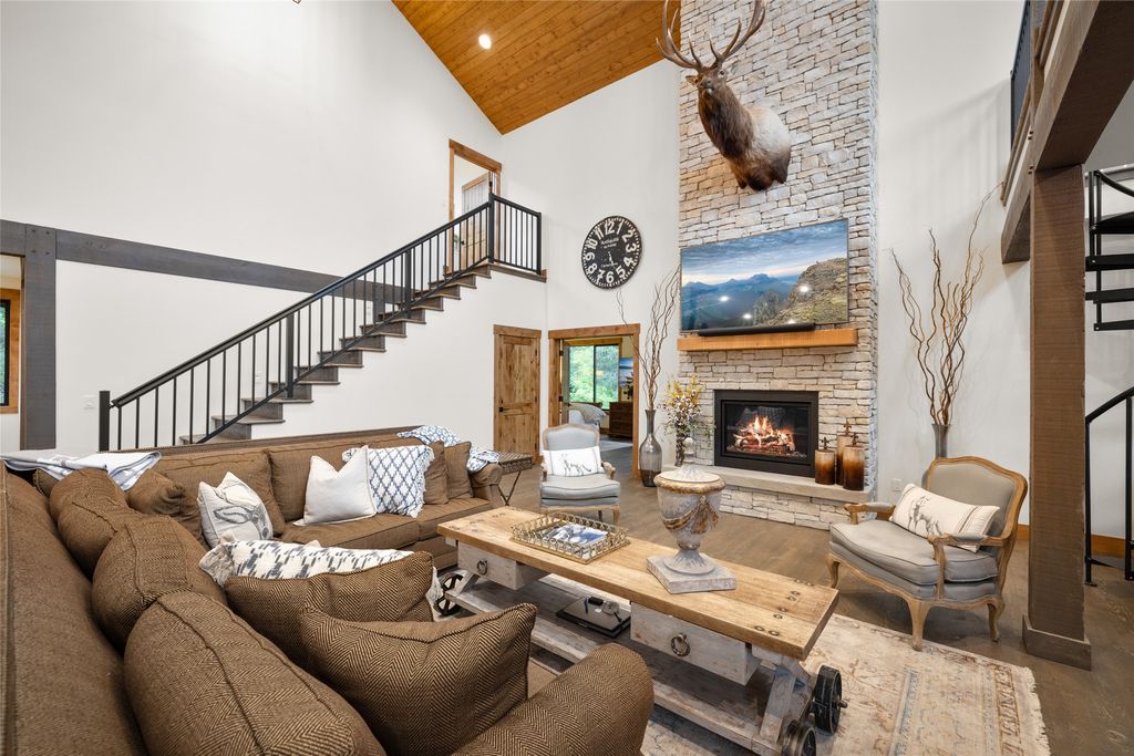 108 Spoklie Drive, Lakeside, MT 59922 photo 8