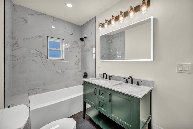 5115 Poe Way, Lawrenceville, PA 15201