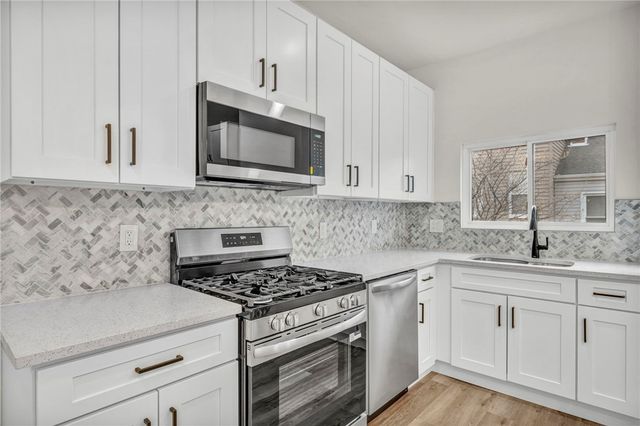 5115 Poe Way, Lawrenceville, PA 15201