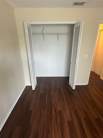 4227 PERSHING POINTE PLACE 8, Orlando, FL 32822
