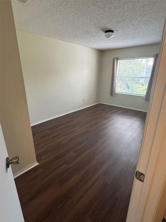 Image 13 of property listing at 4227 PERSHING POINTE PLACE 8, Orlando, FL 32822