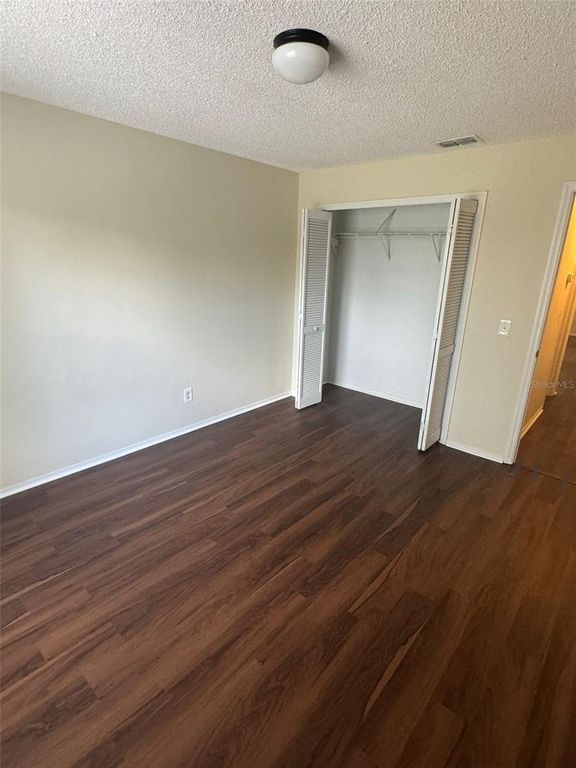 Image 20 of property listing at 4227 PERSHING POINTE PLACE 8, Orlando, FL 32822