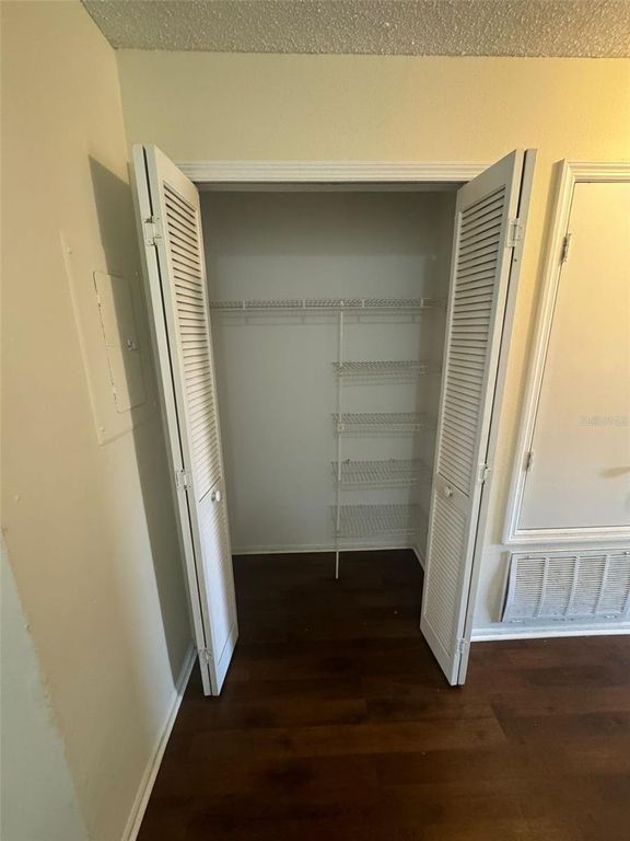 Image 23 of property listing at 4227 PERSHING POINTE PLACE 8, Orlando, FL 32822