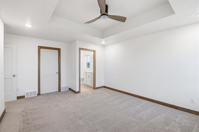 569 EMERALD ISLE COURT, Wrightstown, WI 54180