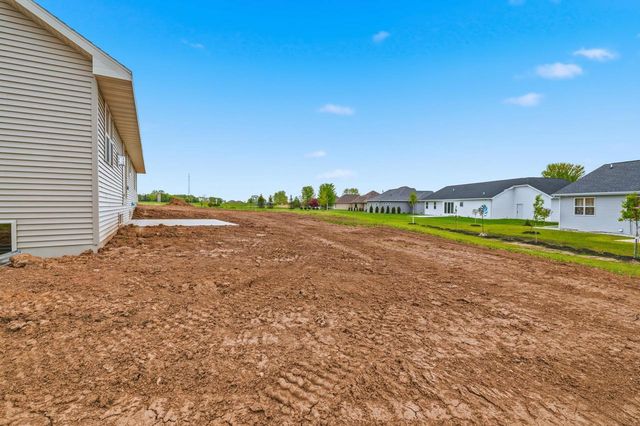 569 EMERALD ISLE COURT, Wrightstown, WI 54180