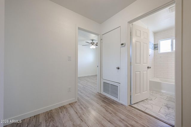 7014 N 77TH Avenue, Glendale, AZ 85303