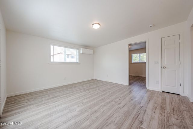 7014 N 77TH Avenue, Glendale, AZ 85303