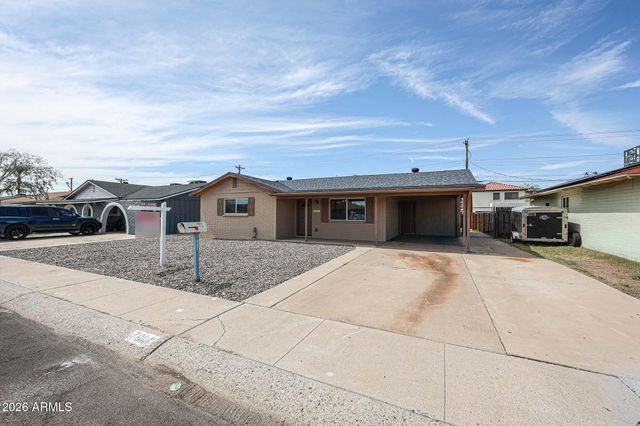 7014 N 77TH Avenue, Glendale, AZ 85303