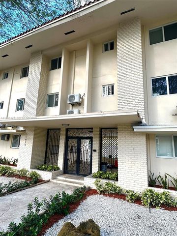 1014 Salzedo St 311, Coral Gables, FL 33134