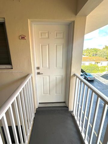 1014 Salzedo St 311, Coral Gables, FL 33134