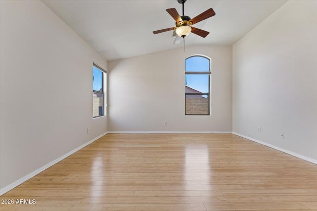 514 E IRONWOOD Drive, Chandler, AZ 85225