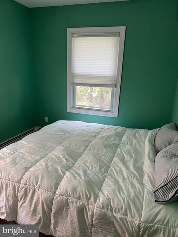 30 CHURCH ST, Willow Grove, PA 19090