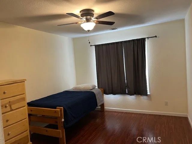 7653 Phelan Road, Phelan, CA 92371