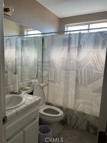 7653 Phelan Road, Phelan, CA 92371