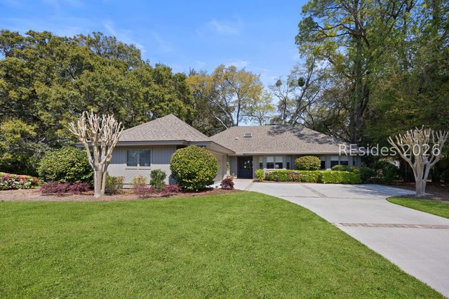31 Ellenita Dr, Hilton Head Island, SC 29926