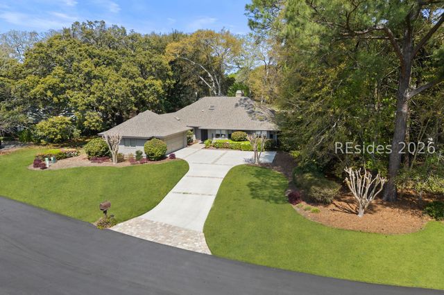 31 Ellenita Dr, Hilton Head Island, SC 29926