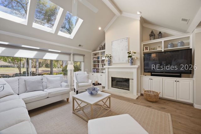 31 Ellenita Dr, Hilton Head Island, SC 29926