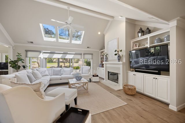 31 Ellenita Dr, Hilton Head Island, SC 29926