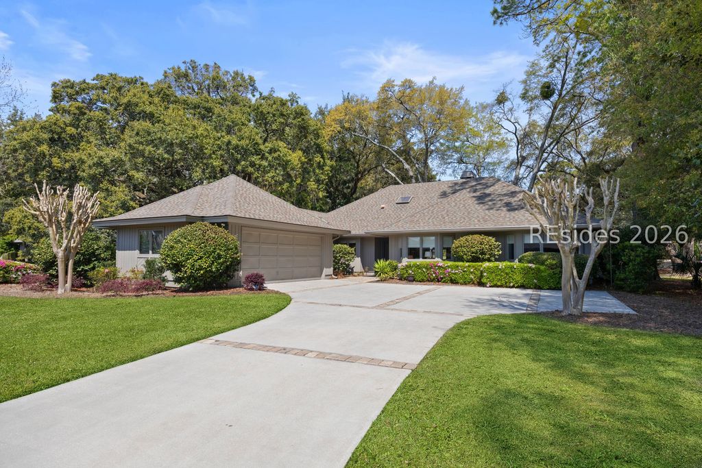 31 Ellenita Dr, Hilton Head Island, SC 29926