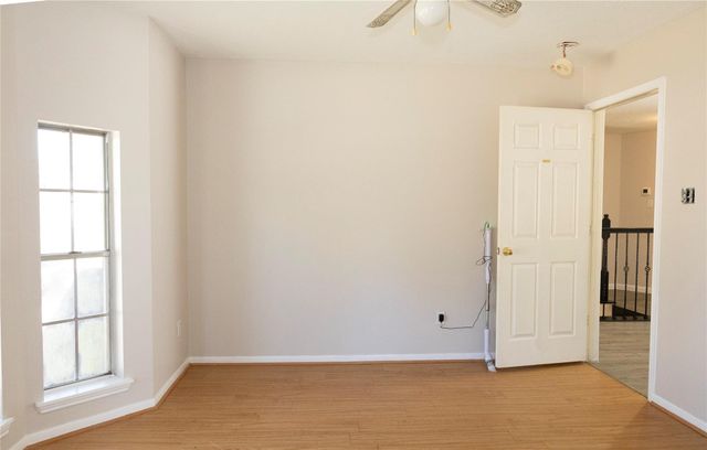 1015 Highland Woods Drive, Highlands, TX 77562