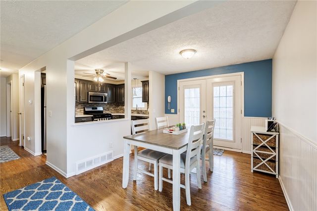 6119 Hollybush Lane, Ontario, NY 14519