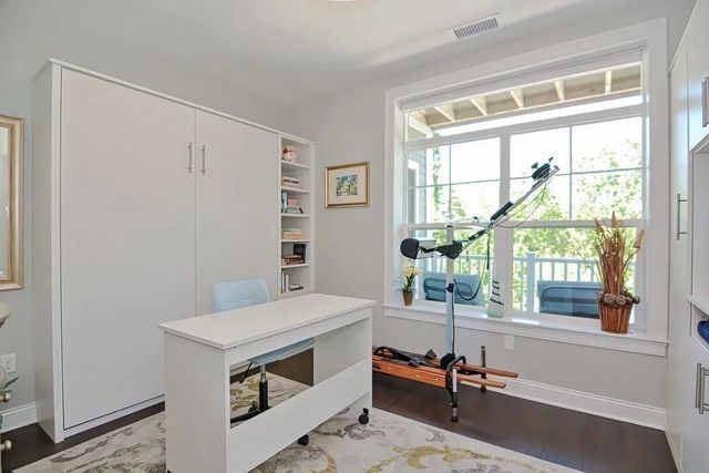 635 Old Post Rd 210, Sharon, MA 02067