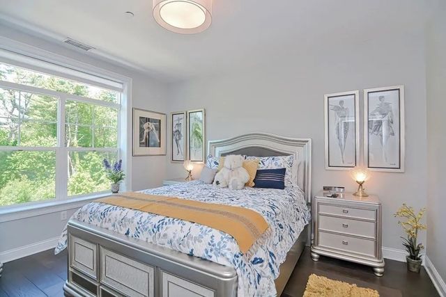 635 Old Post Rd 210, Sharon, MA 02067