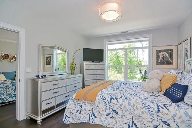 635 Old Post Rd 210, Sharon, MA 02067