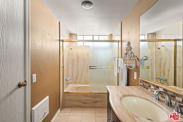 11942 Whitewater Lane, Malibu, CA 90265