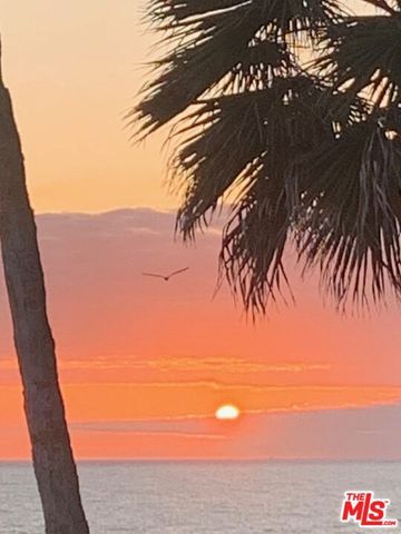 11942 Whitewater Lane, Malibu, CA 90265