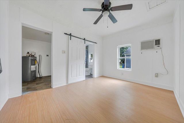 2116 Russell AVE, Roanoke, VA 24015