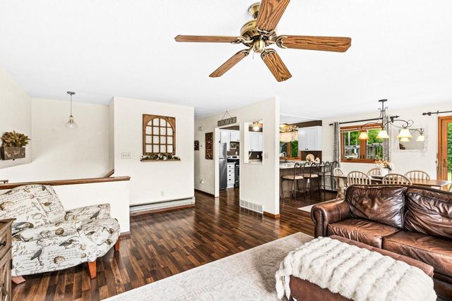 4019 Chambersburg Avenue, Duluth, MN 55811