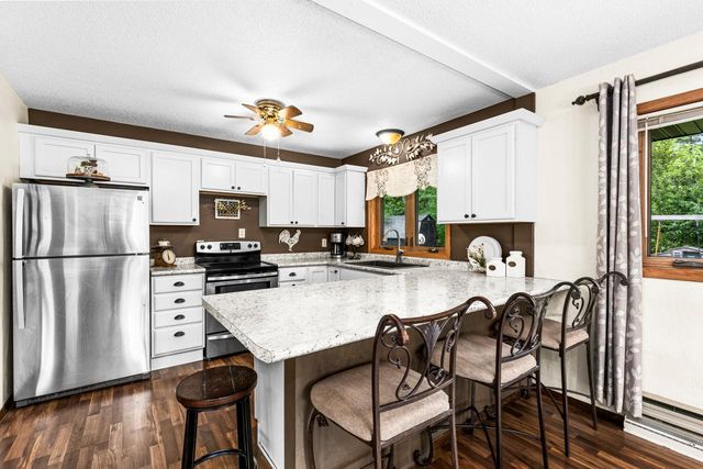 4019 Chambersburg Avenue, Duluth, MN 55811