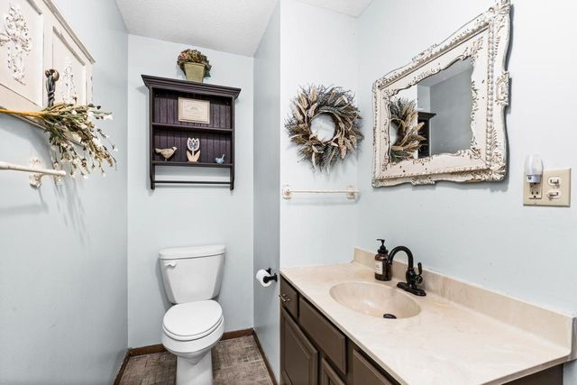 4019 Chambersburg Avenue, Duluth, MN 55811