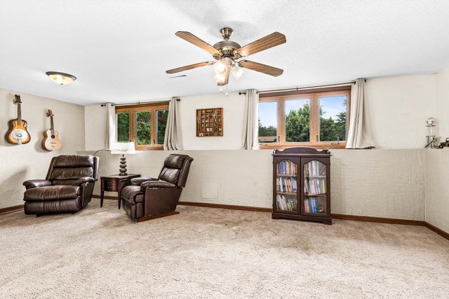 4019 Chambersburg Avenue, Duluth, MN 55811