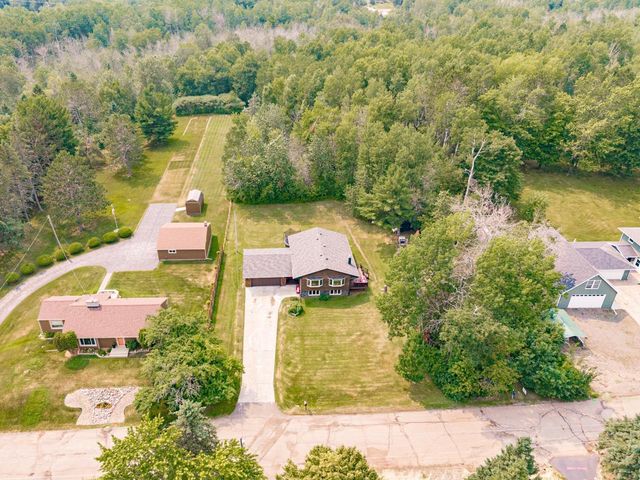 4019 Chambersburg Avenue, Duluth, MN 55811