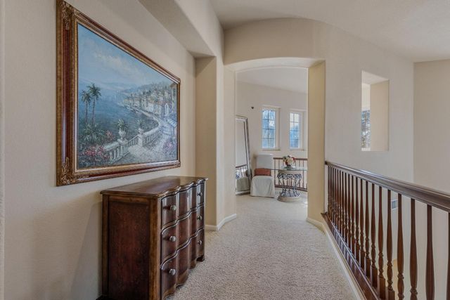 1864 Avondale Dr, Roseville, CA 95747