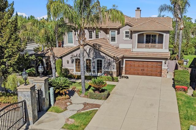 1864 Avondale Dr, Roseville, CA 95747