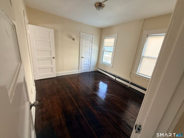 15-17 Beacon Street 1st Floor, Hartford, CT 06105