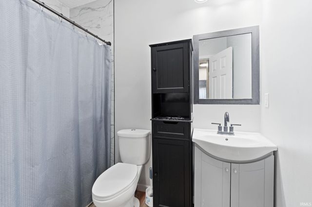 406 Aspenwald Avenue, Elkhart, IN 46516