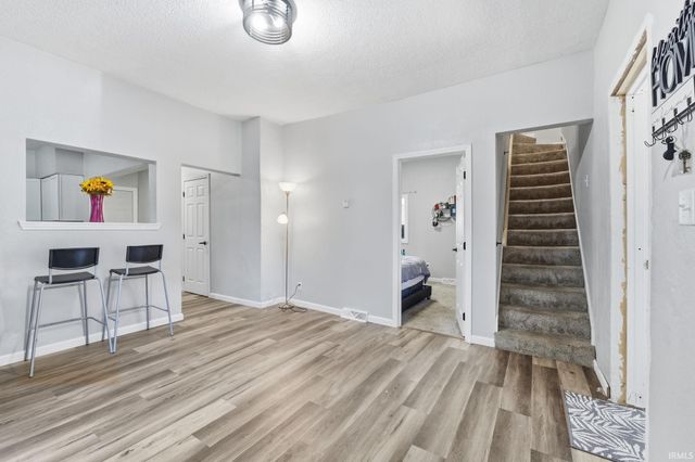 406 Aspenwald Avenue, Elkhart, IN 46516