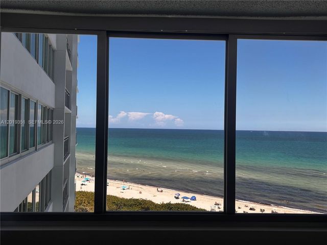 7135 Collins Ave 912, Miami Beach, FL 33141