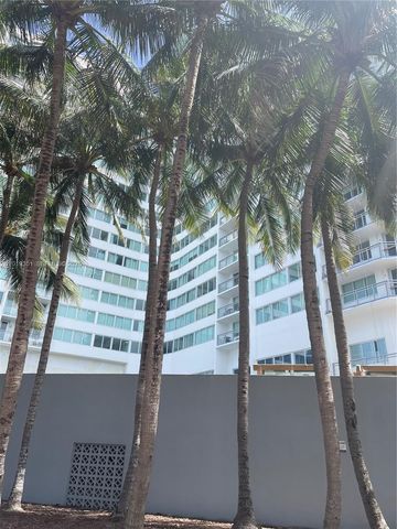 7135 Collins Ave 912, Miami Beach, FL 33141