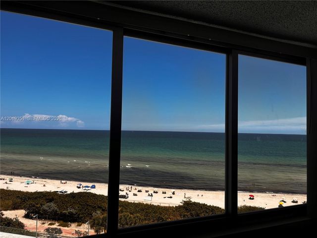 7135 Collins Ave 912, Miami Beach, FL 33141