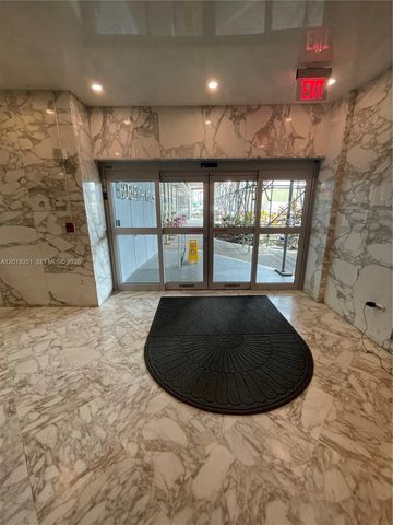 7135 Collins Ave 912, Miami Beach, FL 33141