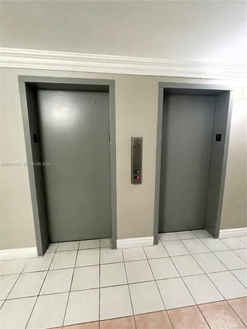 7135 Collins Ave 912, Miami Beach, FL 33141