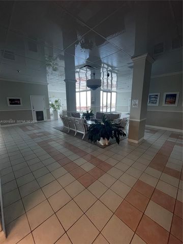 7135 Collins Ave 912, Miami Beach, FL 33141