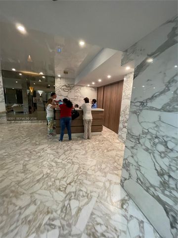 7135 Collins Ave 912, Miami Beach, FL 33141