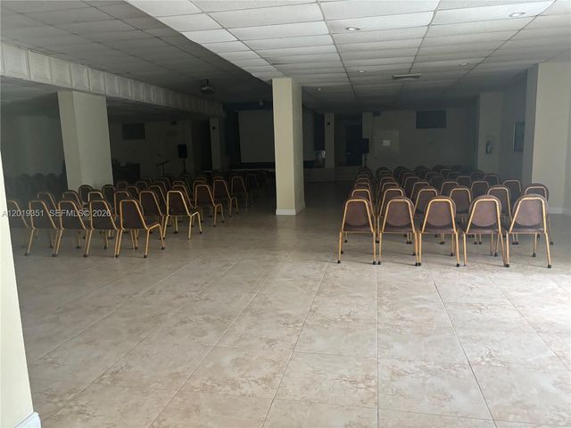 7135 Collins Ave 912, Miami Beach, FL 33141